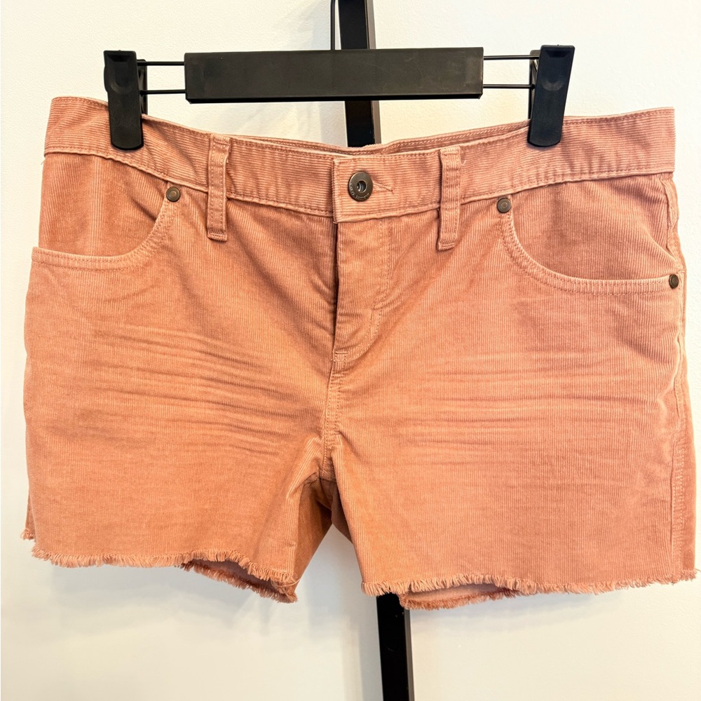 Carve Designs Coral Corduroy Shorts Size 10